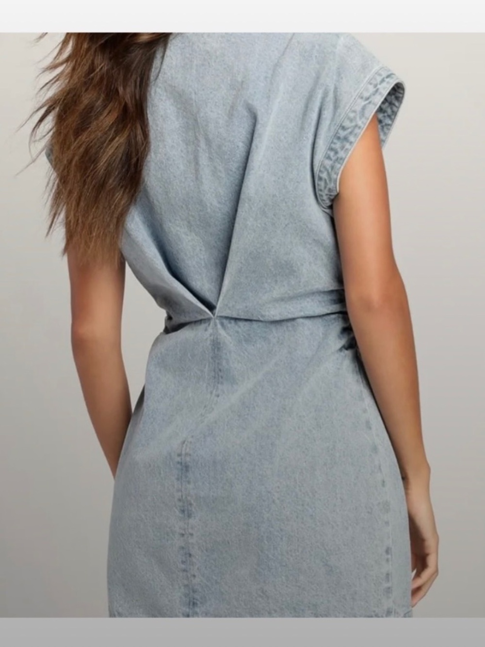 New with tags! Lulus denim button up mini dress size L